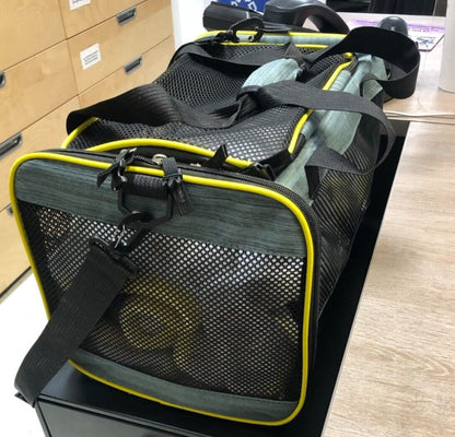 Large Size Soft-Sided Mesh Travel Pet Carrier Airline Approved up to 25 Pounds